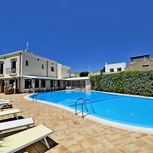 resort-santa-maria-hotel.sicilyhotelsitaly.net/